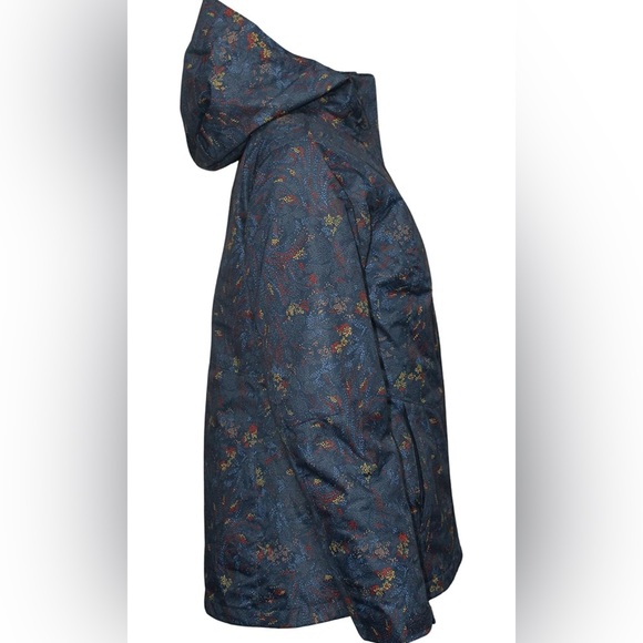 Columbia Women's Nordic Point III Interchange 3-in-1 Omni Heat Waterproof Jacket - Picture 3 of 3